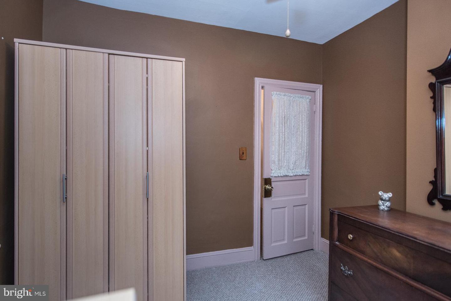 2963 Edgemont St Property Photo 50