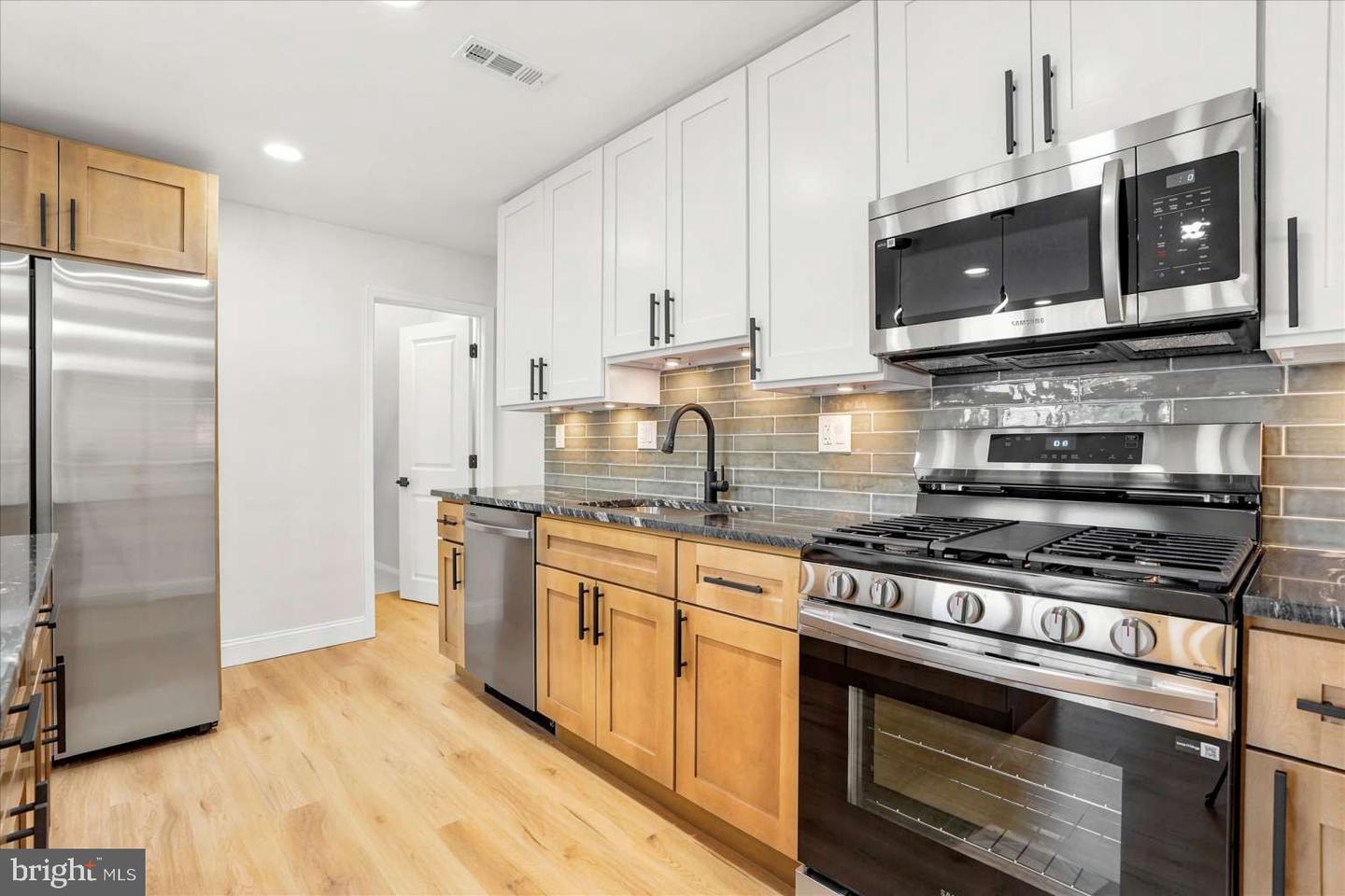 7417 Ditman St Property Photo 24