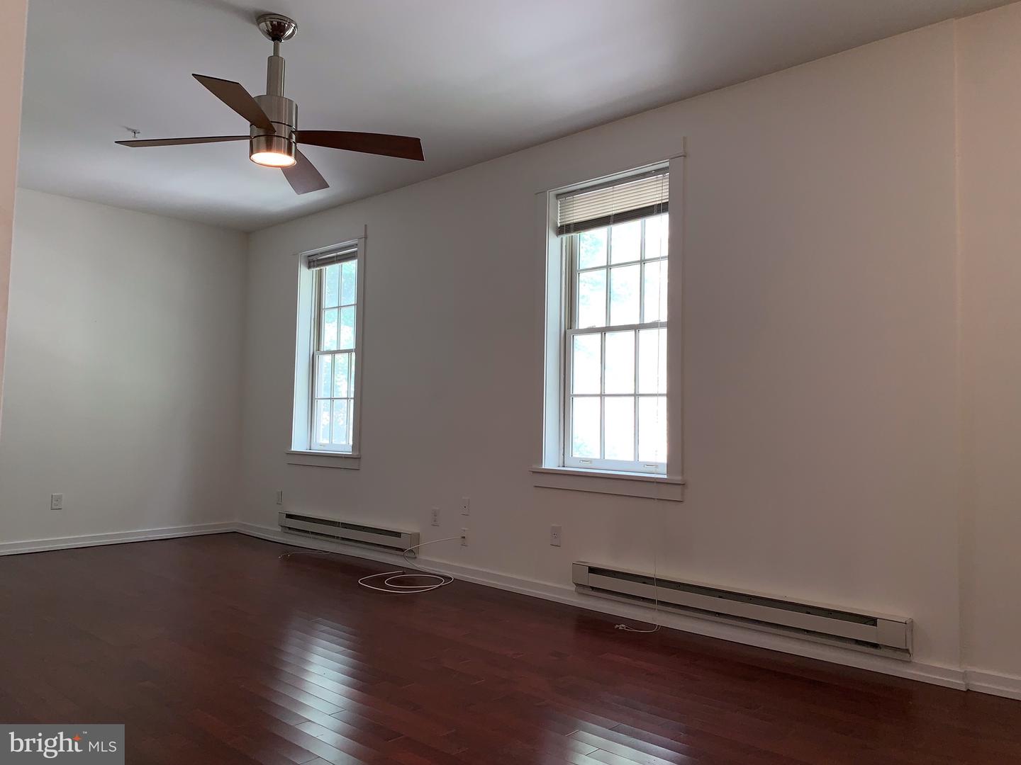 1300 Spruce St #2b Property Photo 12