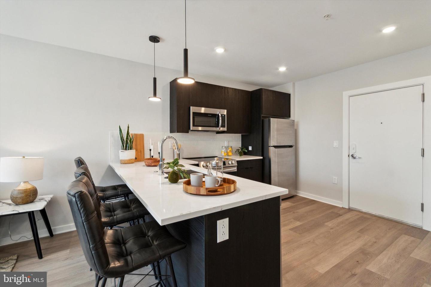 3449 Scotts Ln #d216 Property Photo 8