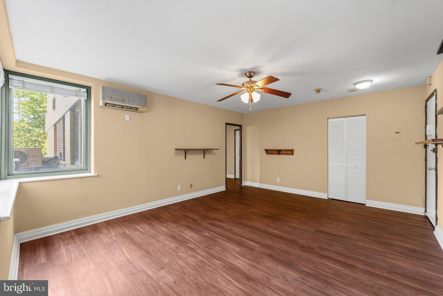 2601-00 Pennsylvania Ave #106 Property Photo 5