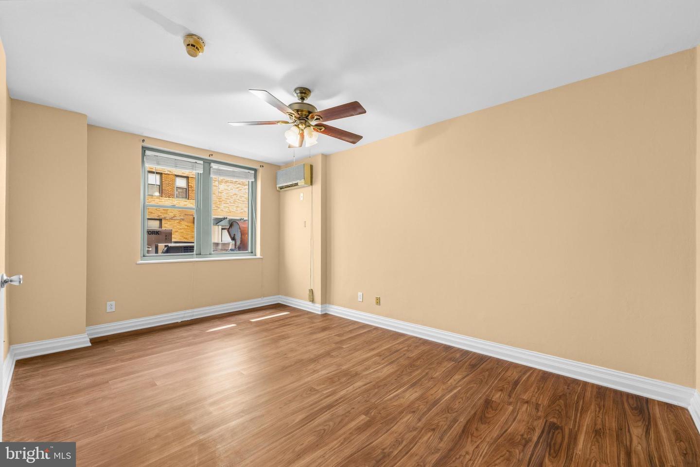 2601-00 Pennsylvania Ave #106 Property Photo 10