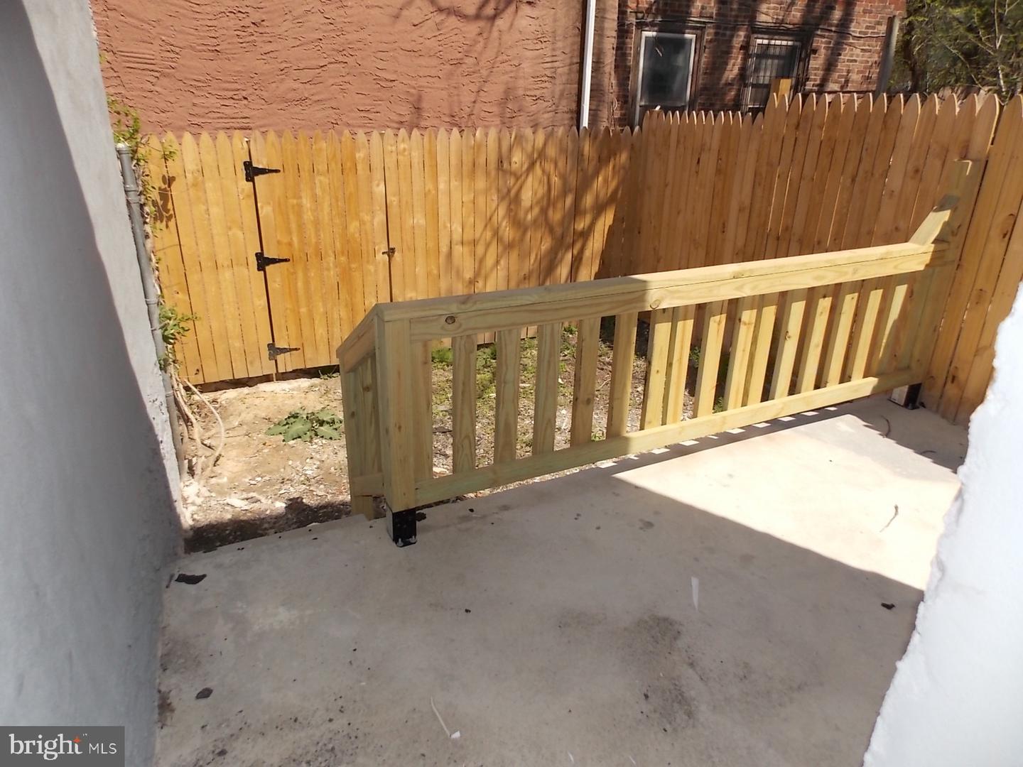 4521 Westminster Ave Property Photo 6