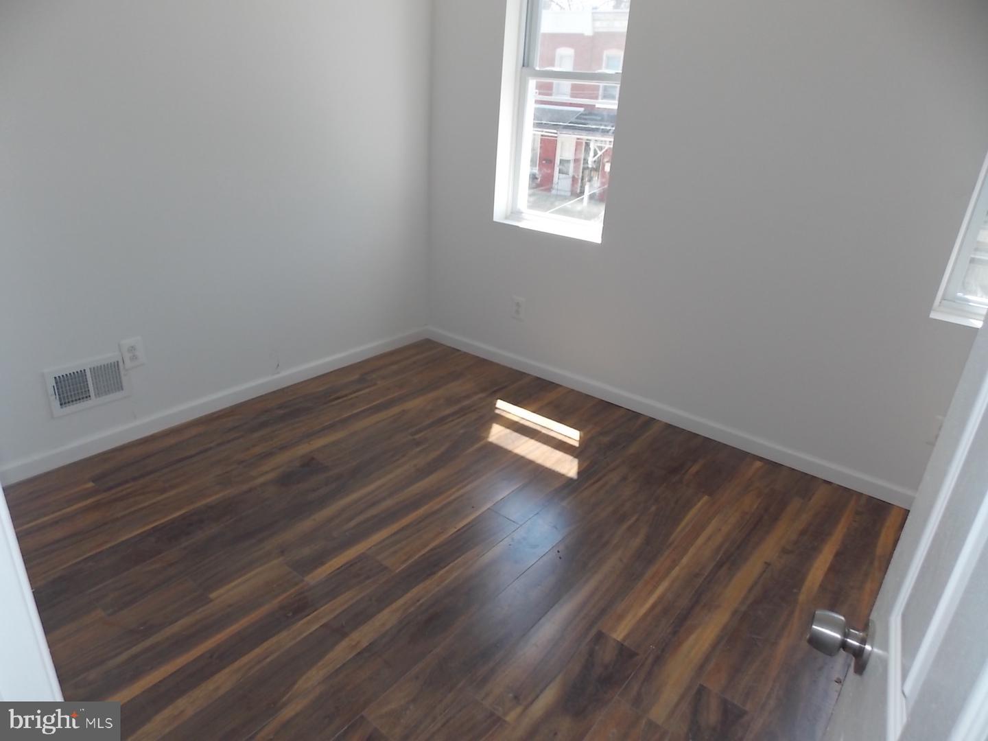 4521 Westminster Ave Property Photo 12