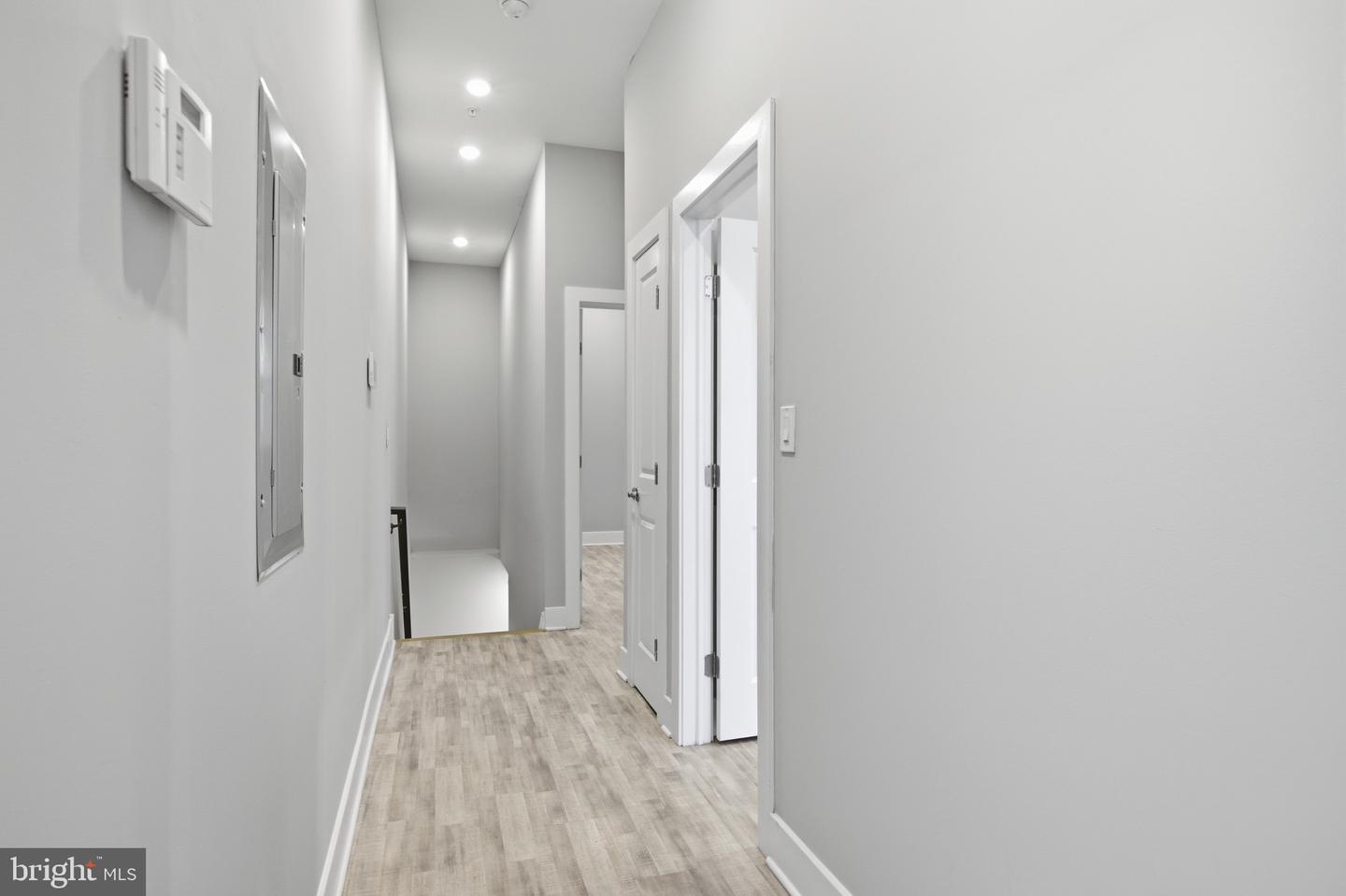 2500 N Mascher St #2 Property Photo 4