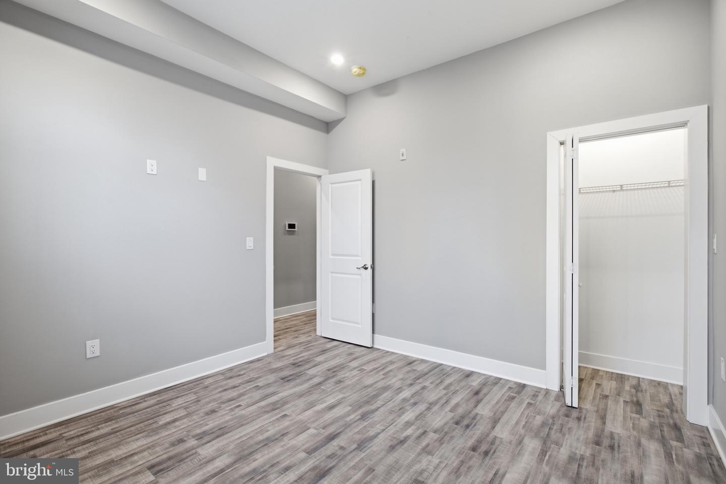 2500 N Mascher St #2 Property Photo 7