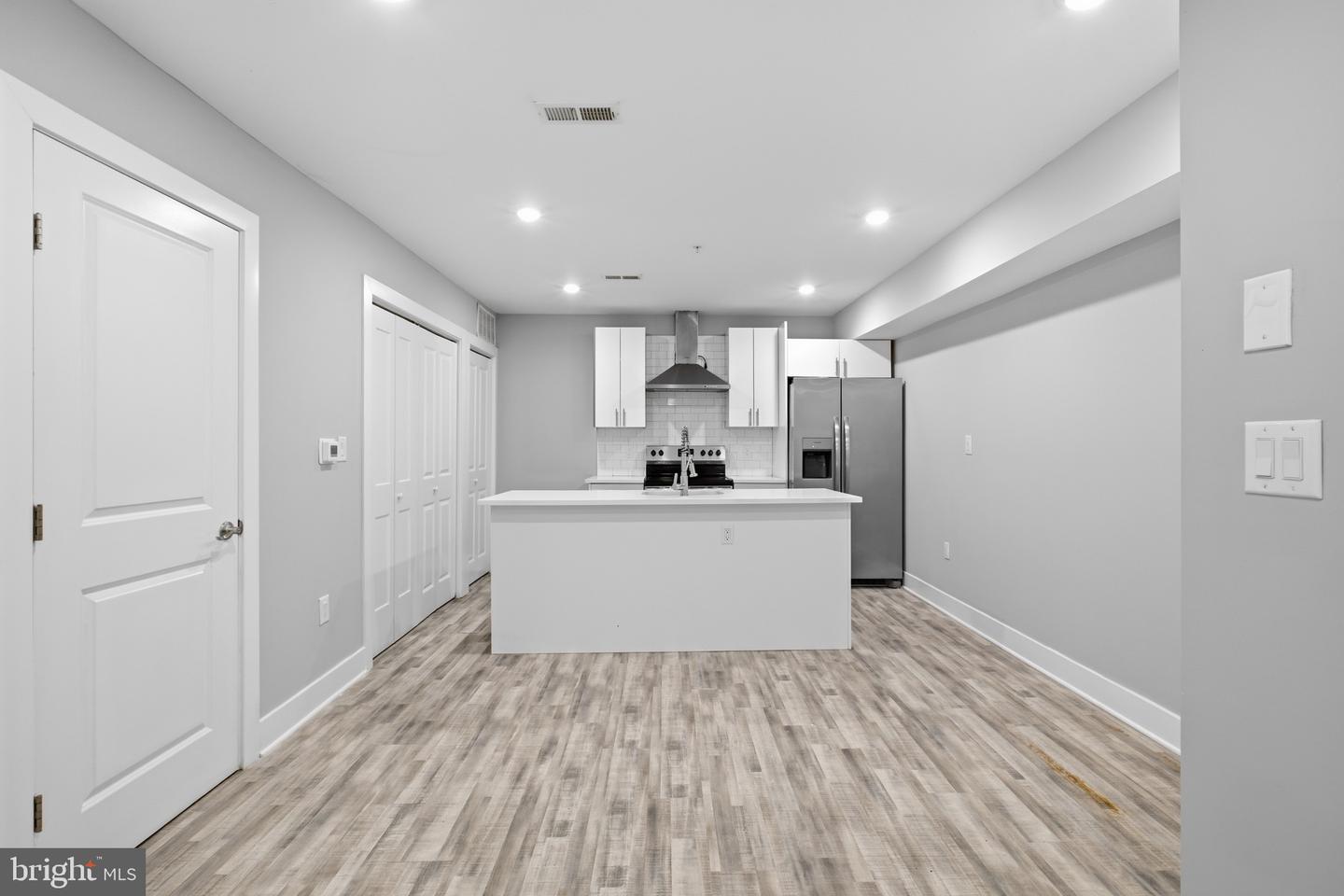 2500 N Mascher St #2 Property Photo 13