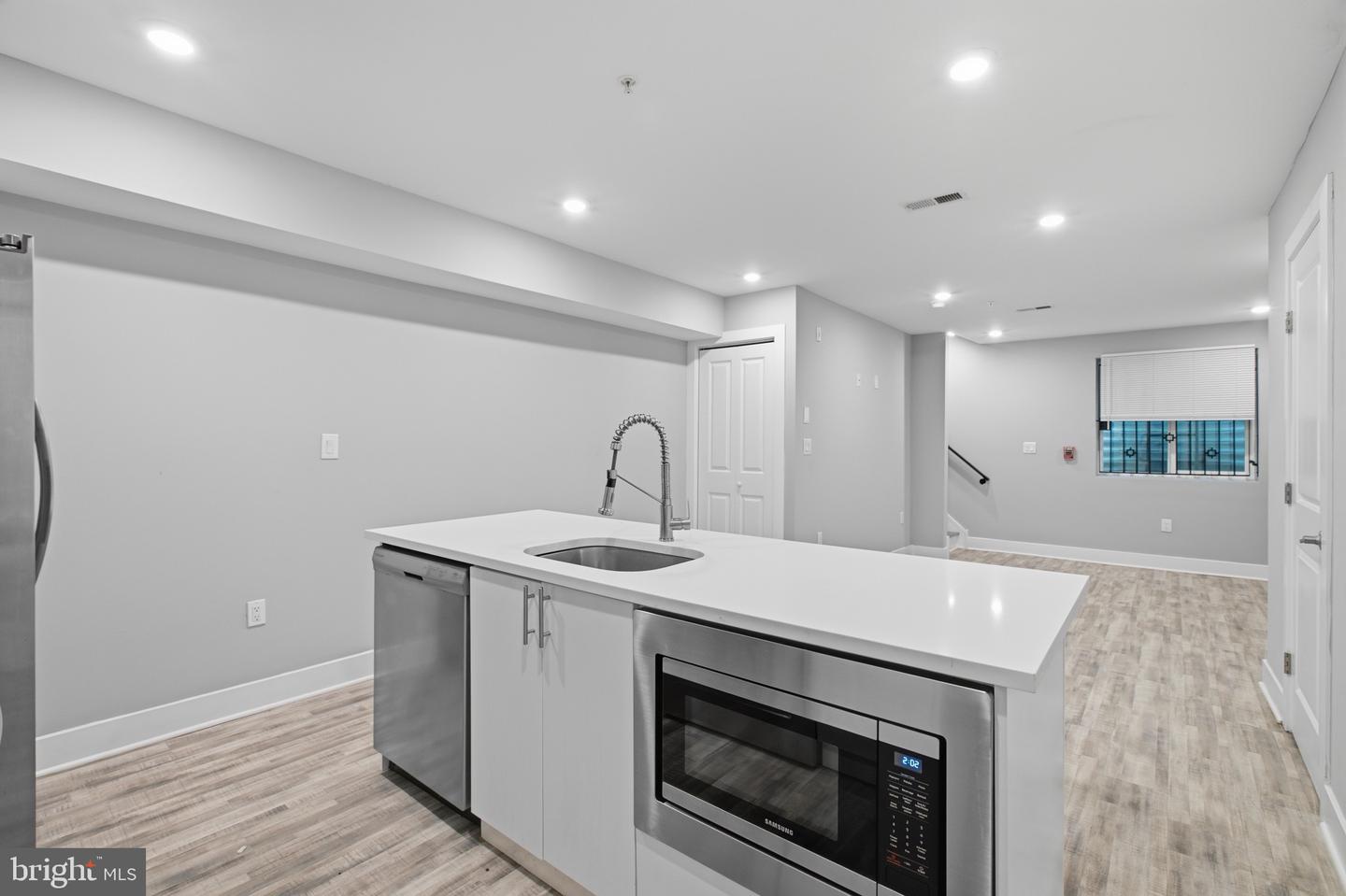 2500 N Mascher St #2 Property Photo 16