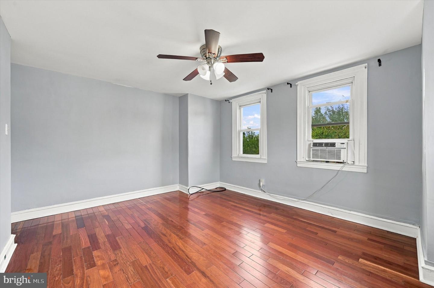 3413 Bowman St Property Photo 13