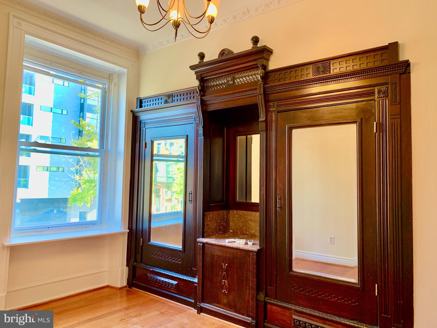 1216 S Broad St #unit 2f Property Photo 3