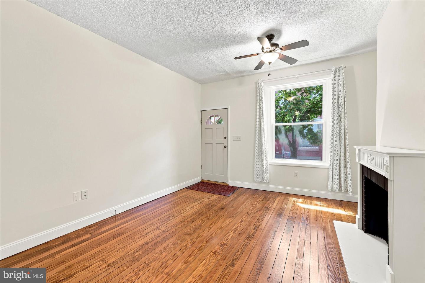 627 Miller St Property Photo 20
