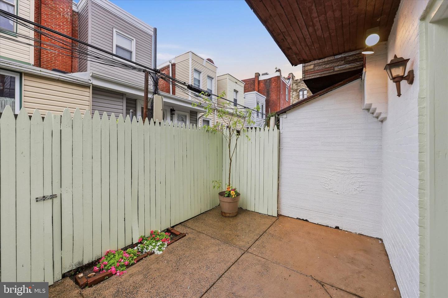 627 Miller St Property Photo 29
