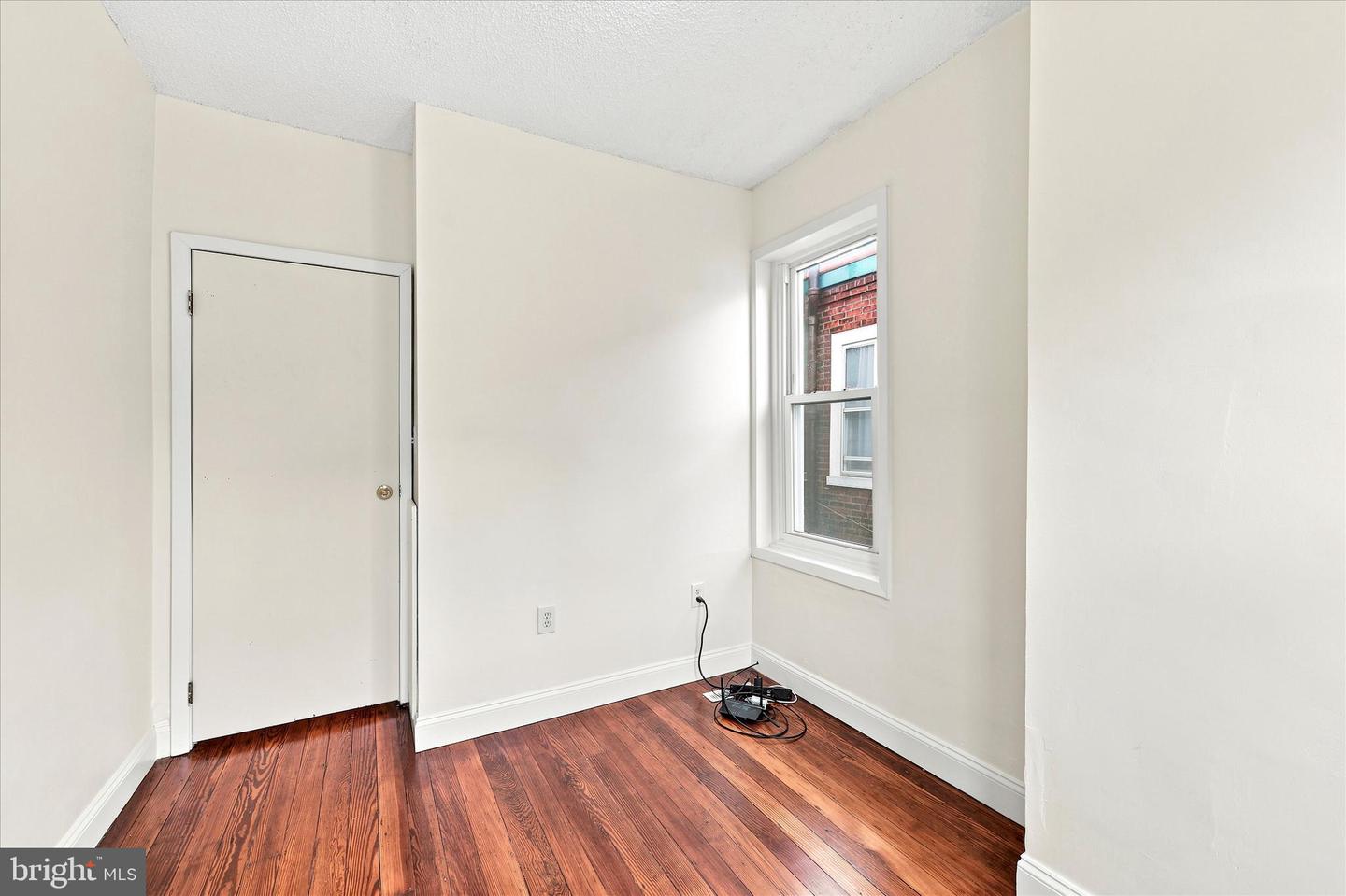 627 Miller St Property Photo 36