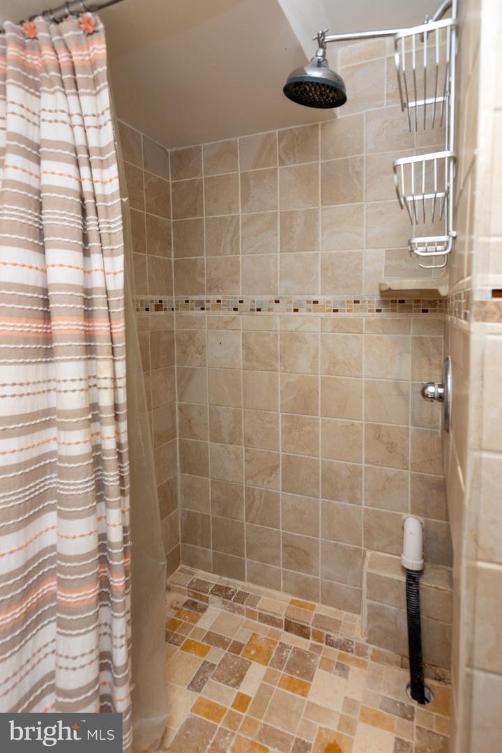3633 N Hereford Ln Property Photo 34