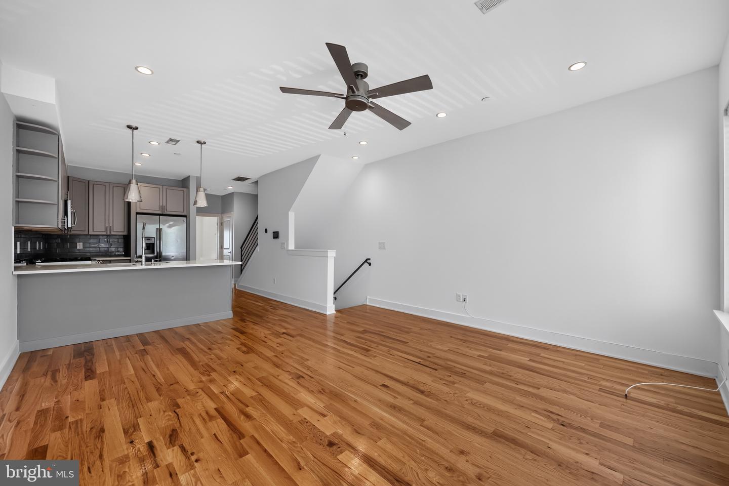 1422 Germantown Ave #2 Property Photo 4