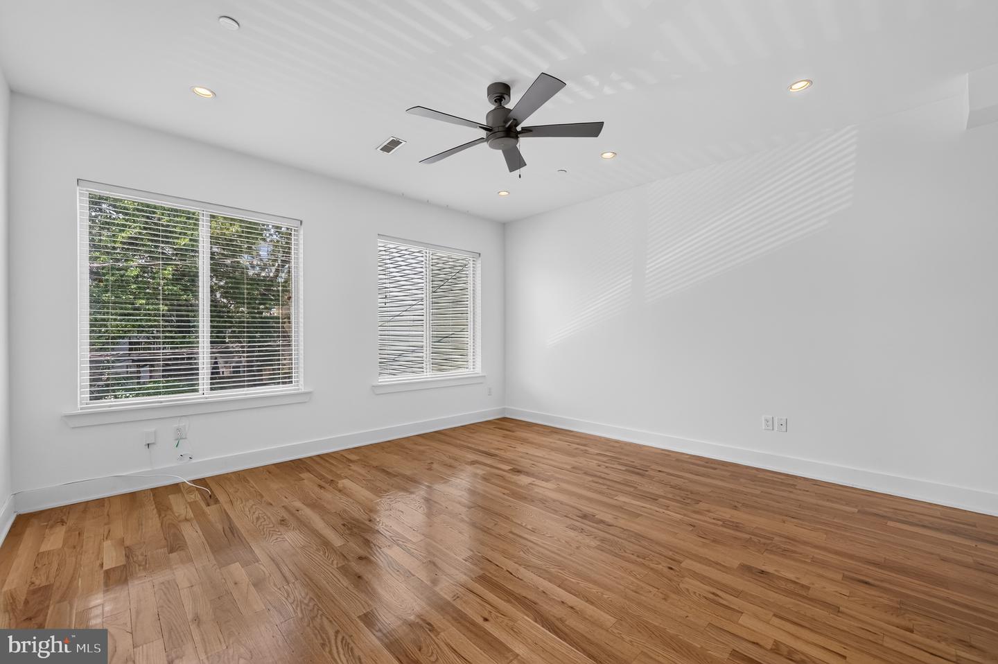 1422 Germantown Ave #2 Property Photo 7