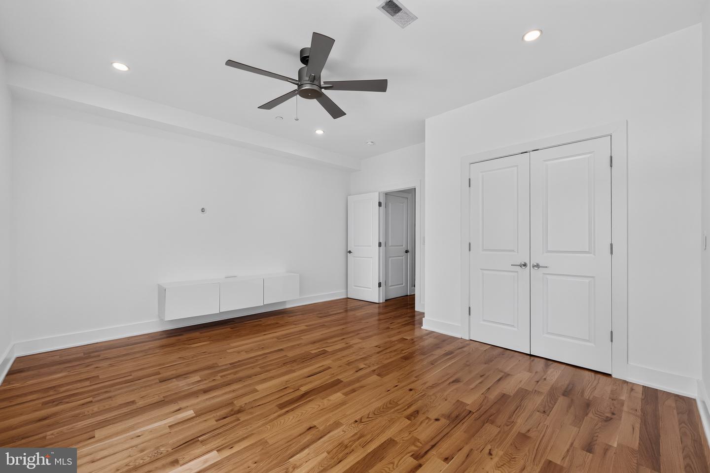 1422 Germantown Ave #2 Property Photo 14