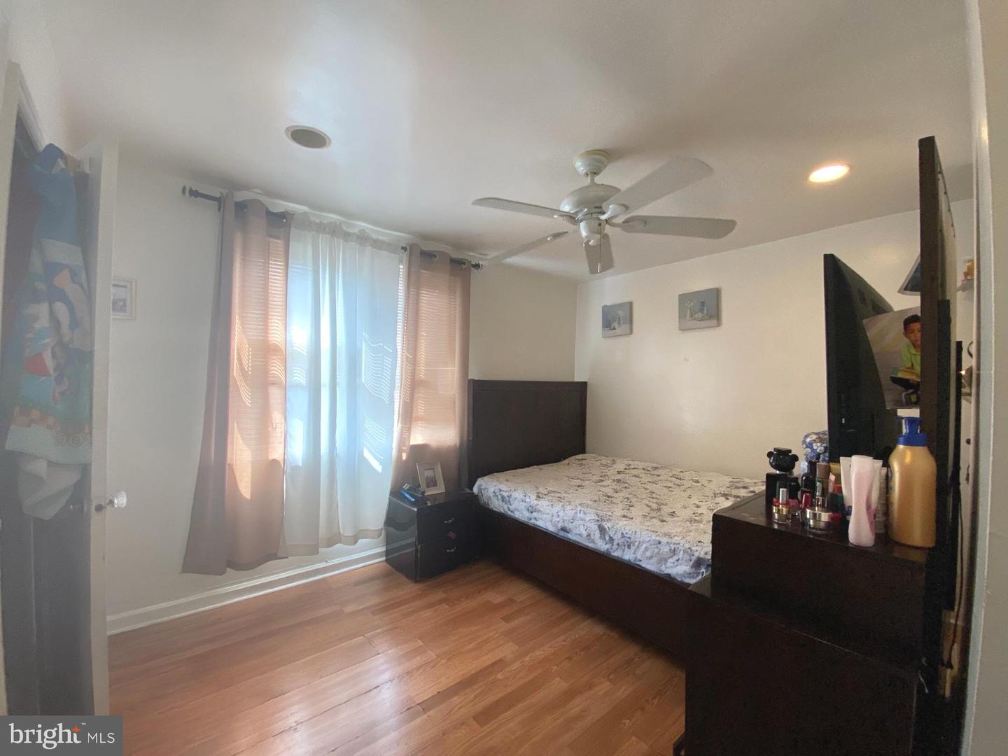 4151 Passmore St Property Photo 8