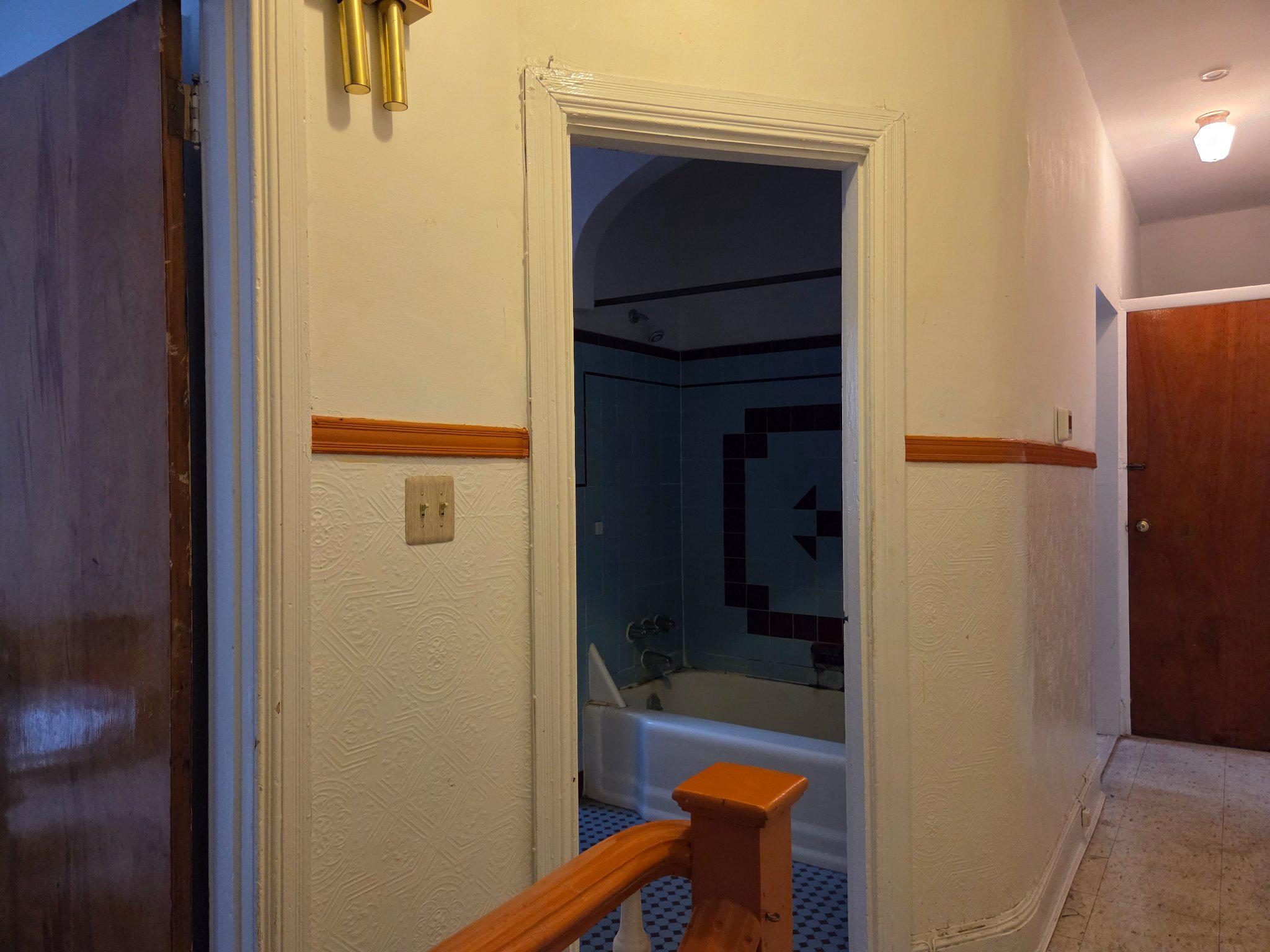 1533 W Passyunk Ave Property Photo 14
