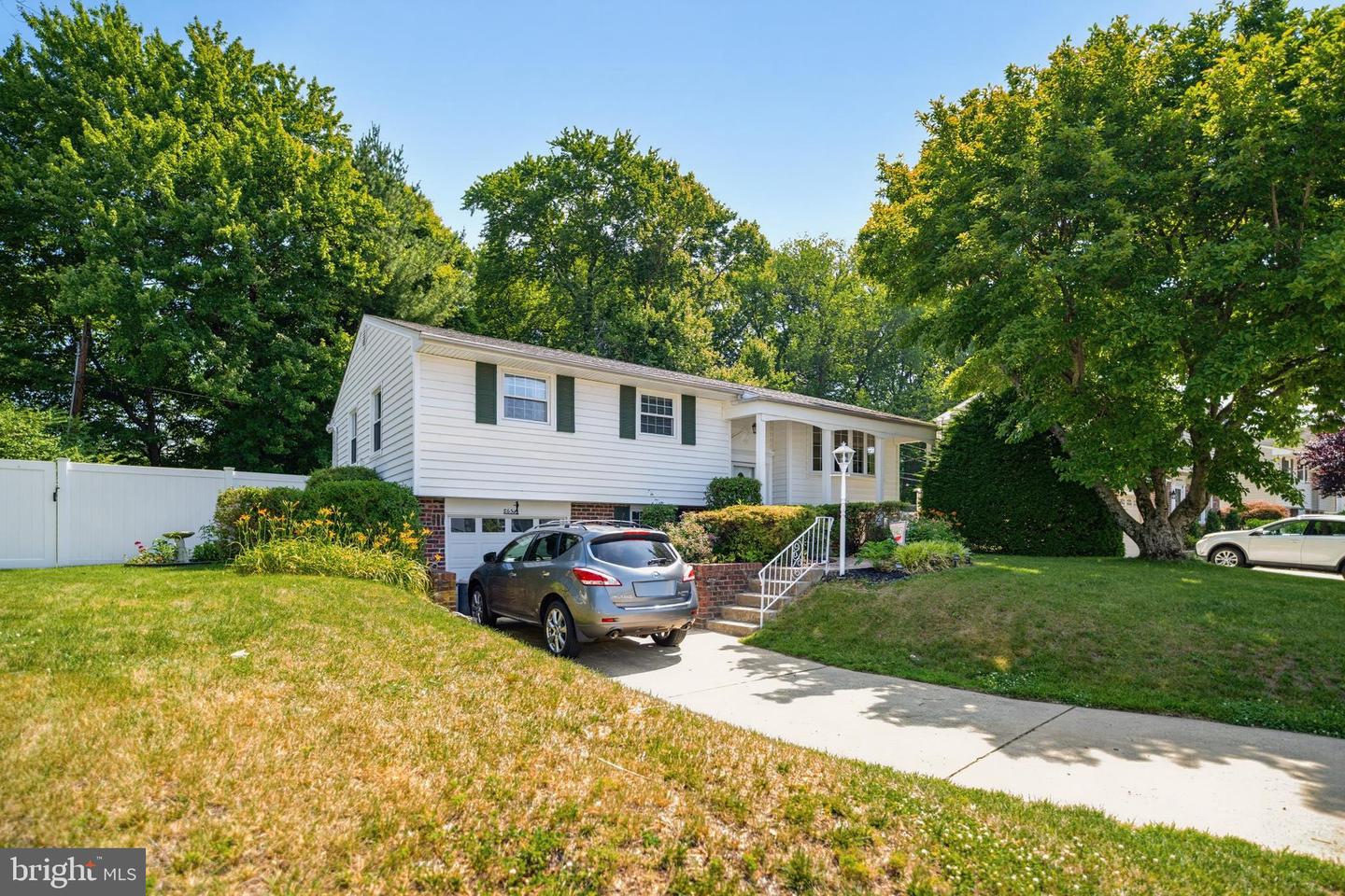 865 Morefield Rd Property Photo 2