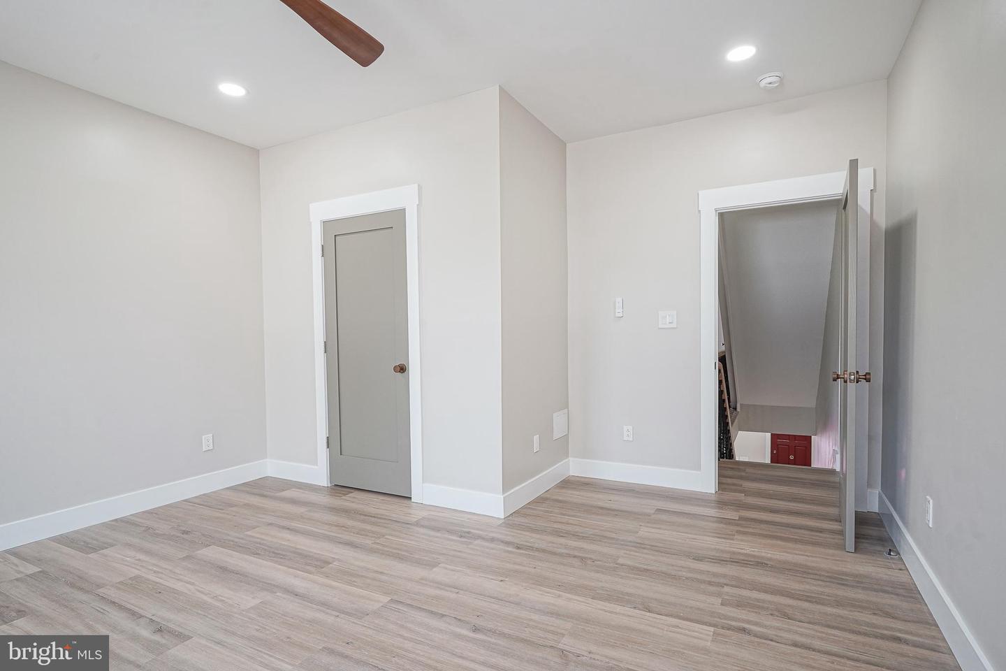 1108 S Front St Property Photo 22