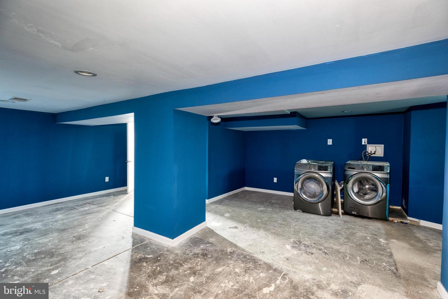 35 S Ashmead Pl S Property Photo 8
