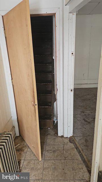 3819 N Sydenham St Property Photo 3