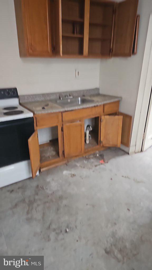 3819 N Sydenham St Property Photo 8