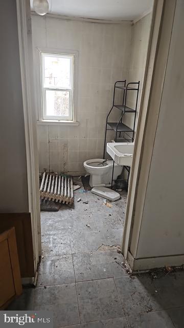 3819 N Sydenham St Property Photo 9