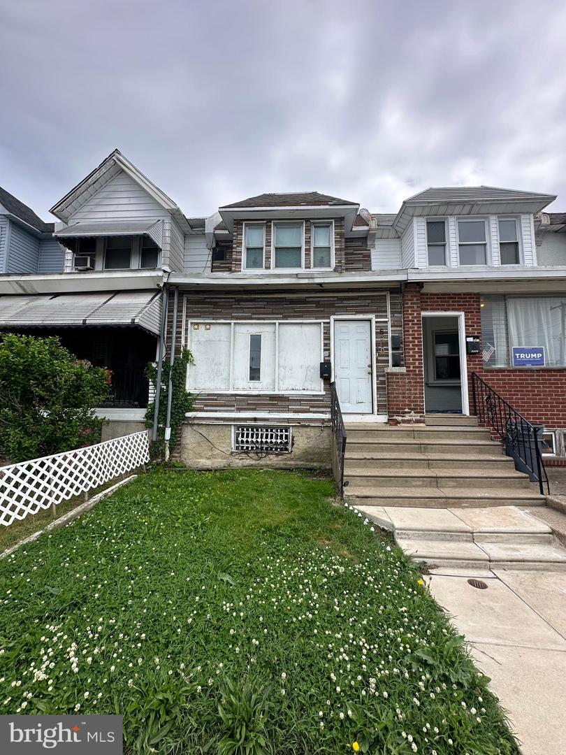 6509 TORRESDALE AVE Property Photo 1