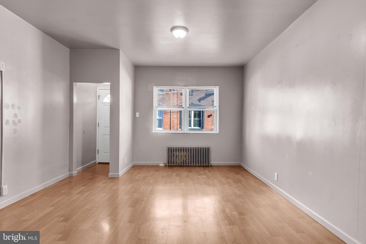 1910 Dudley St Property Photo 12