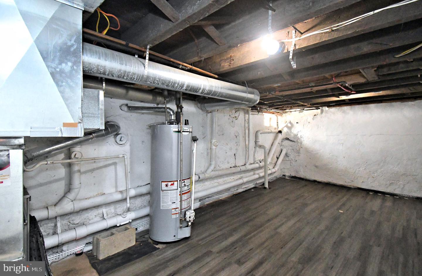 260 Roxborough Ave Property Photo 43