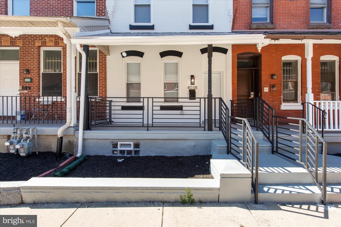 4038 Green St Property Photo 8