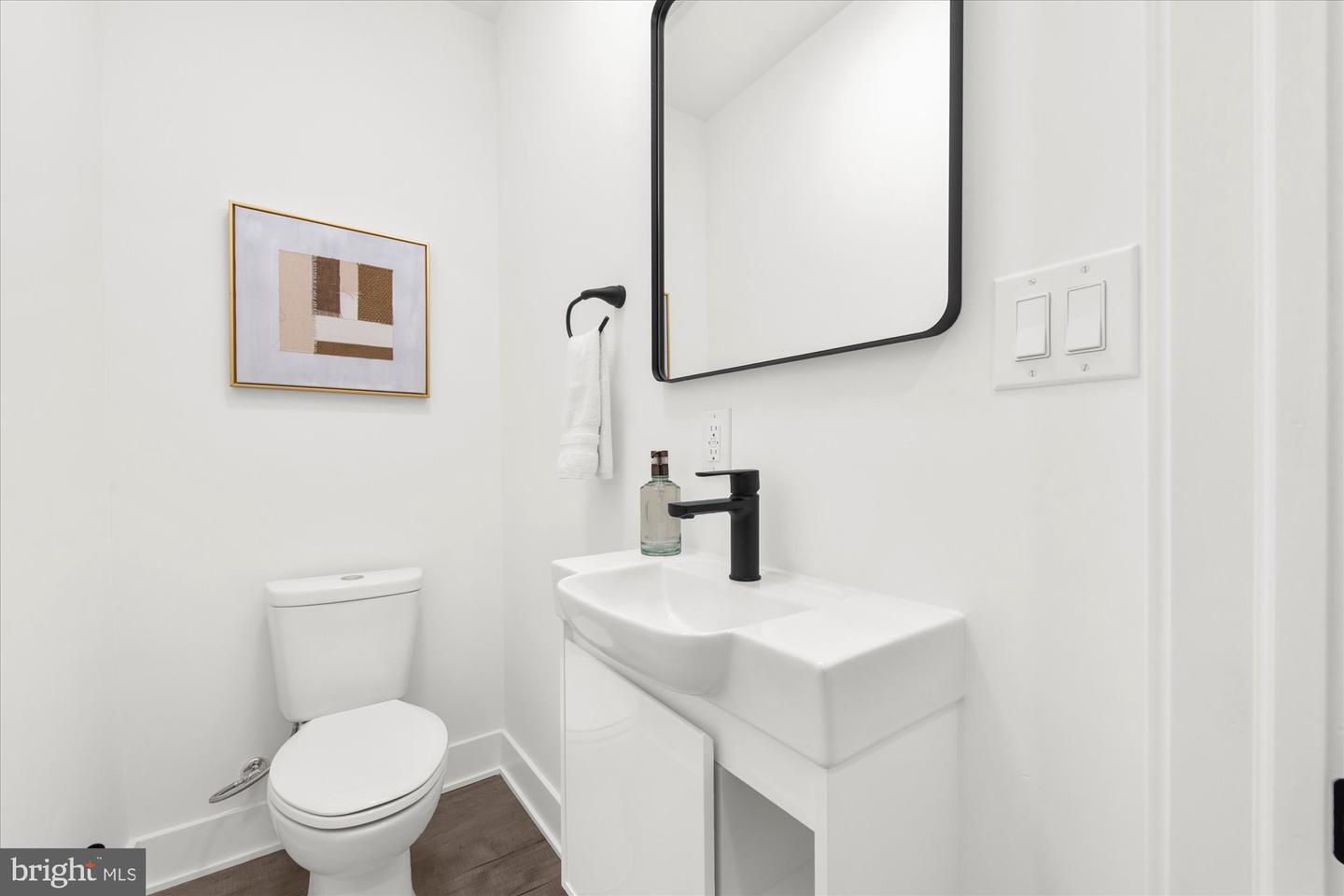 4038 Green St Property Photo 17
