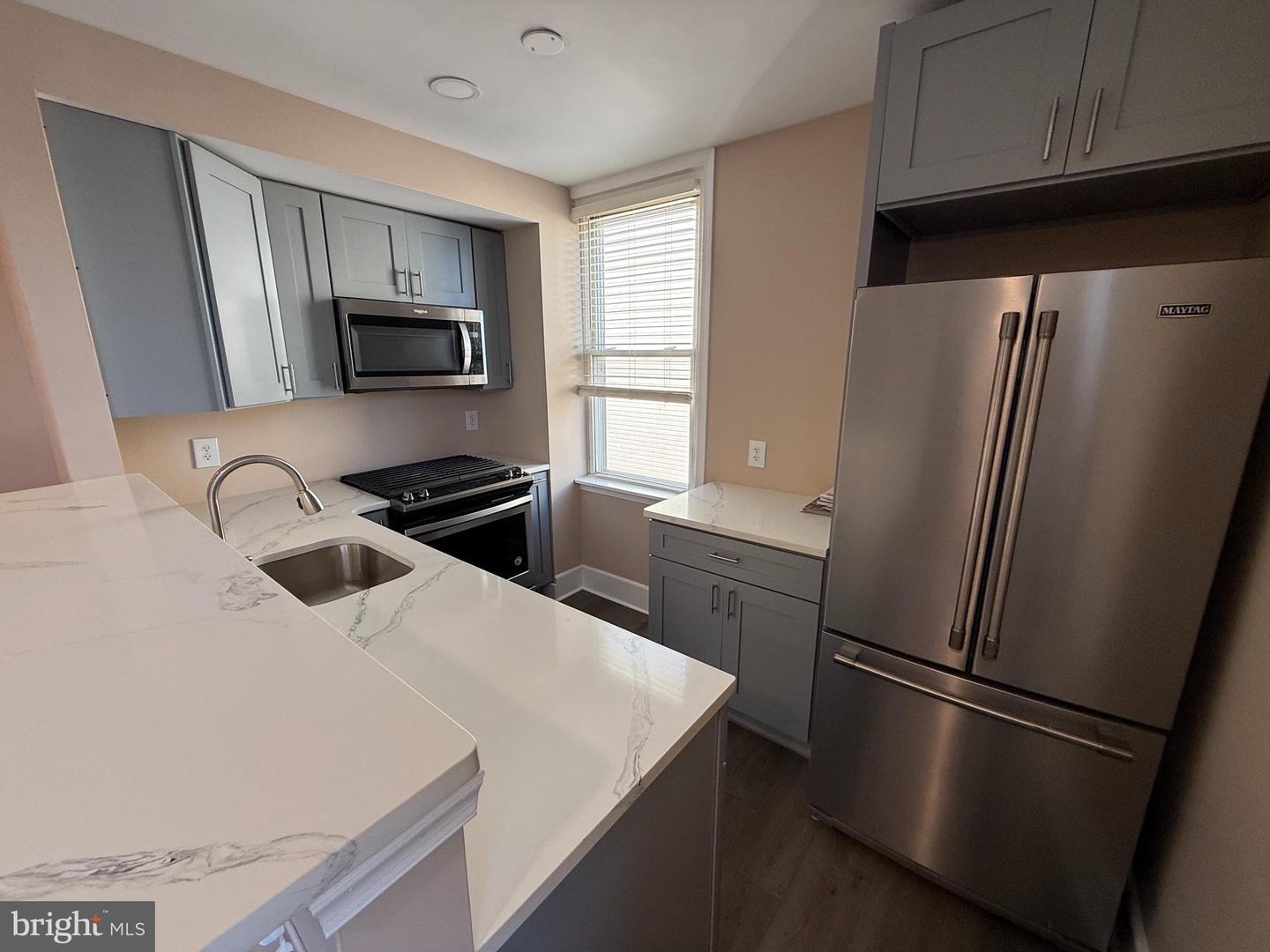 2423 E Allegheny Ave #3 Property Photo 1
