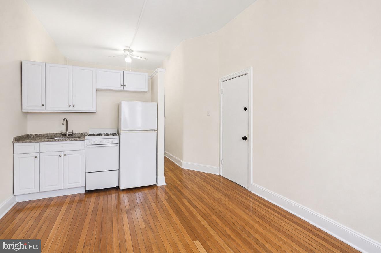 334 Reed St Property Photo 3