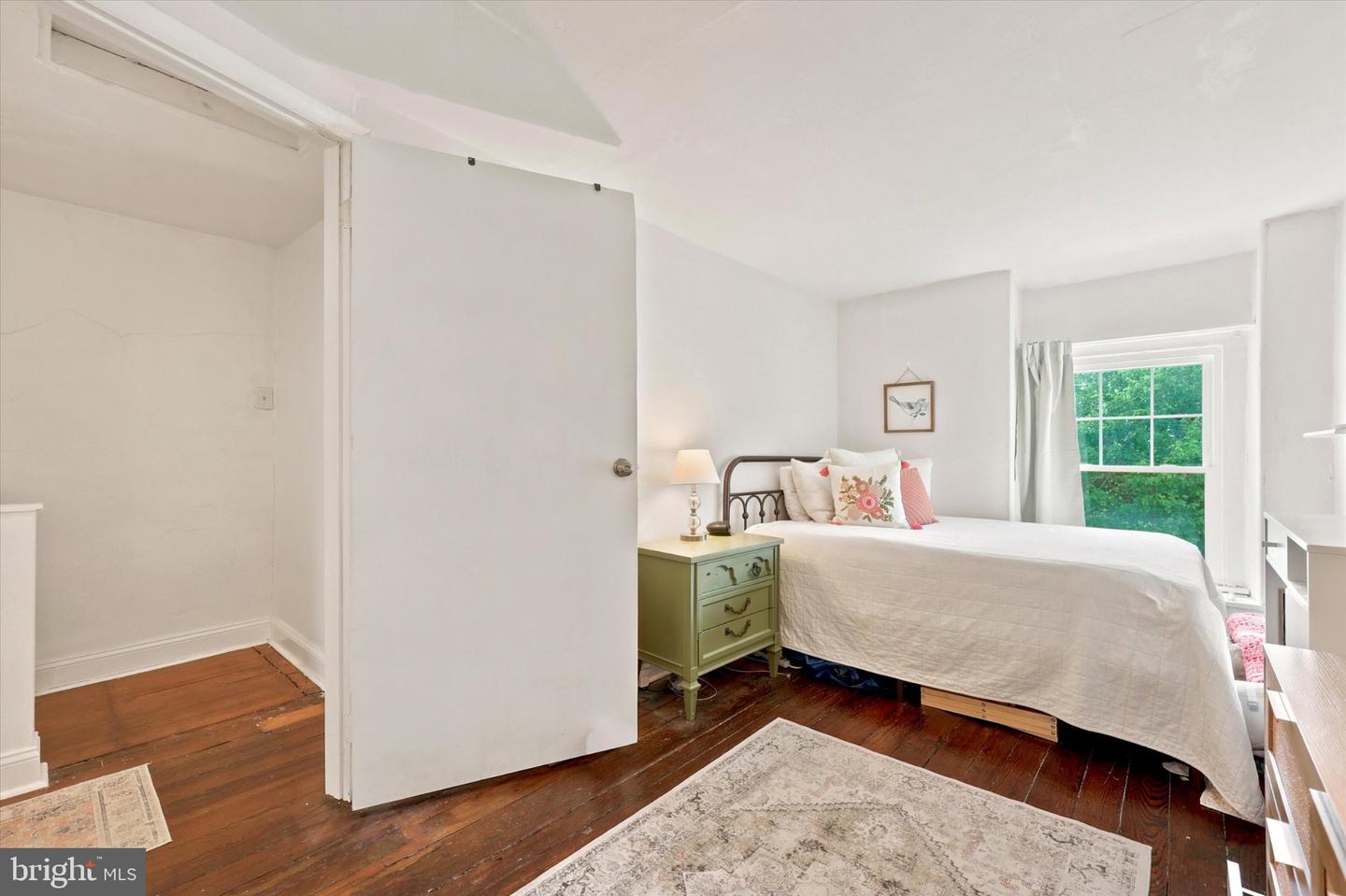 110 Dawson St Property Photo 4