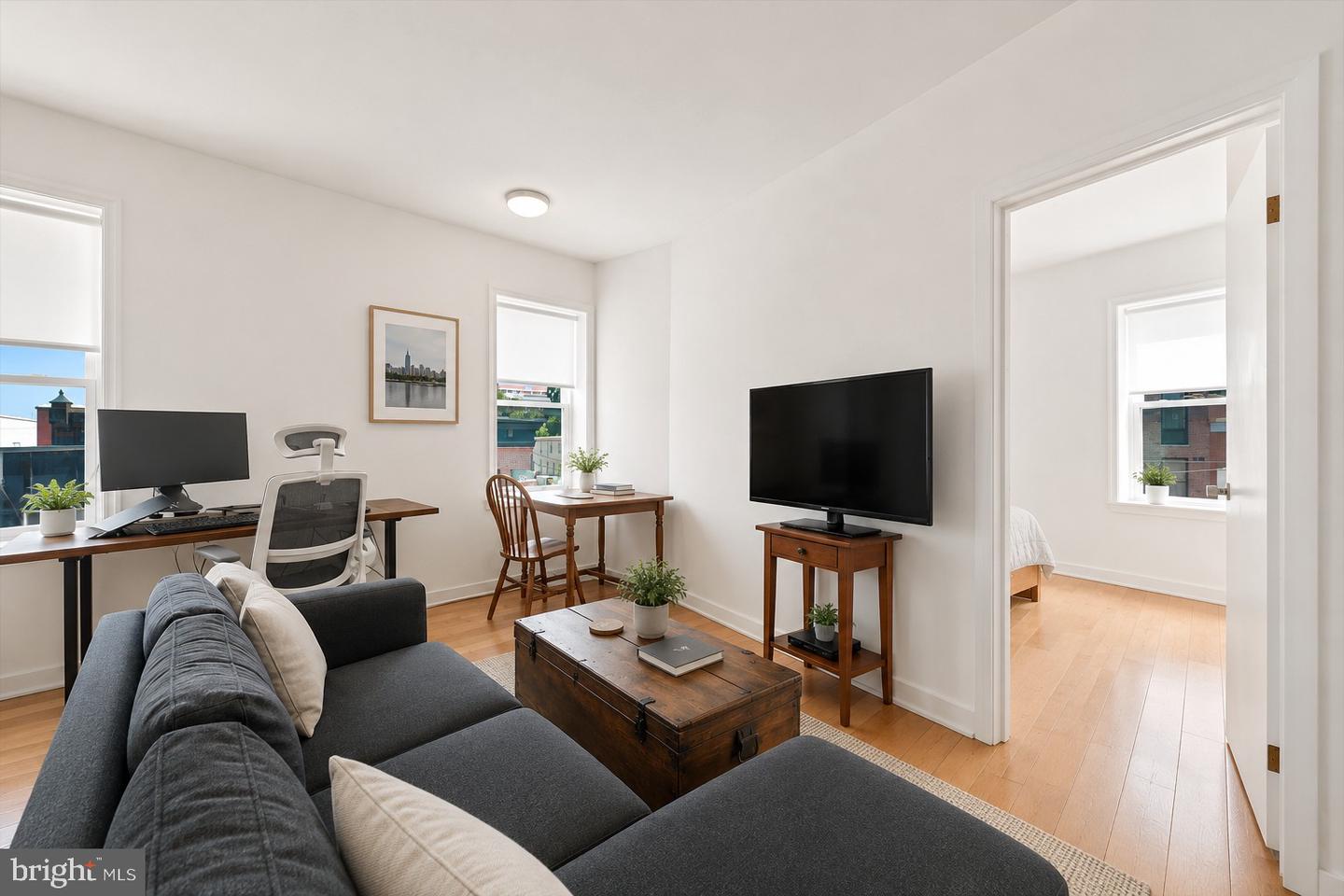 1546 Frankford Ave #3b Property Photo 3