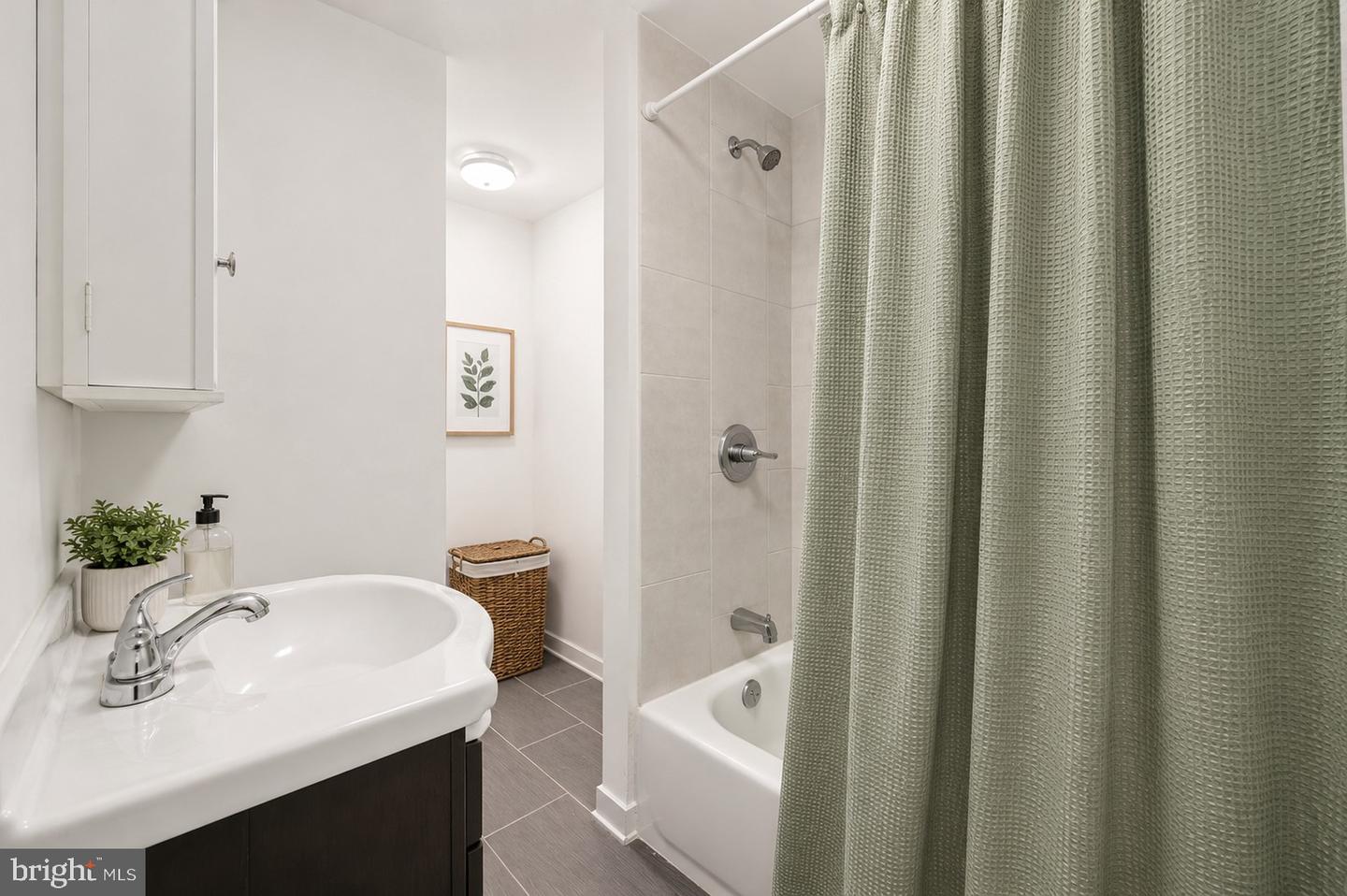 1546 Frankford Ave #3b Property Photo 7