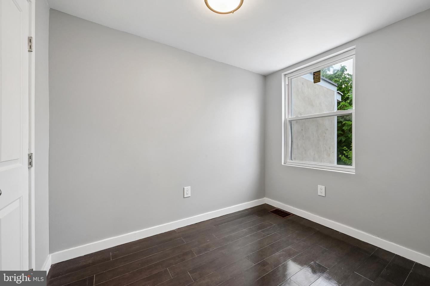 217 Gerritt St Property Photo 19