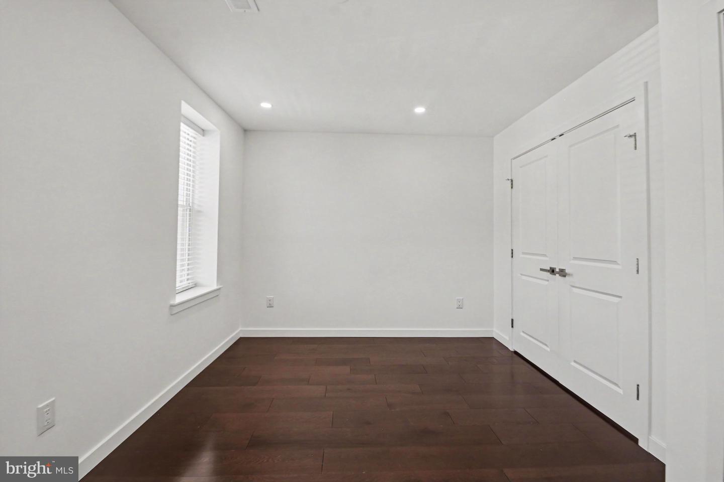 3520 W Allegheny Ave Property Photo 7