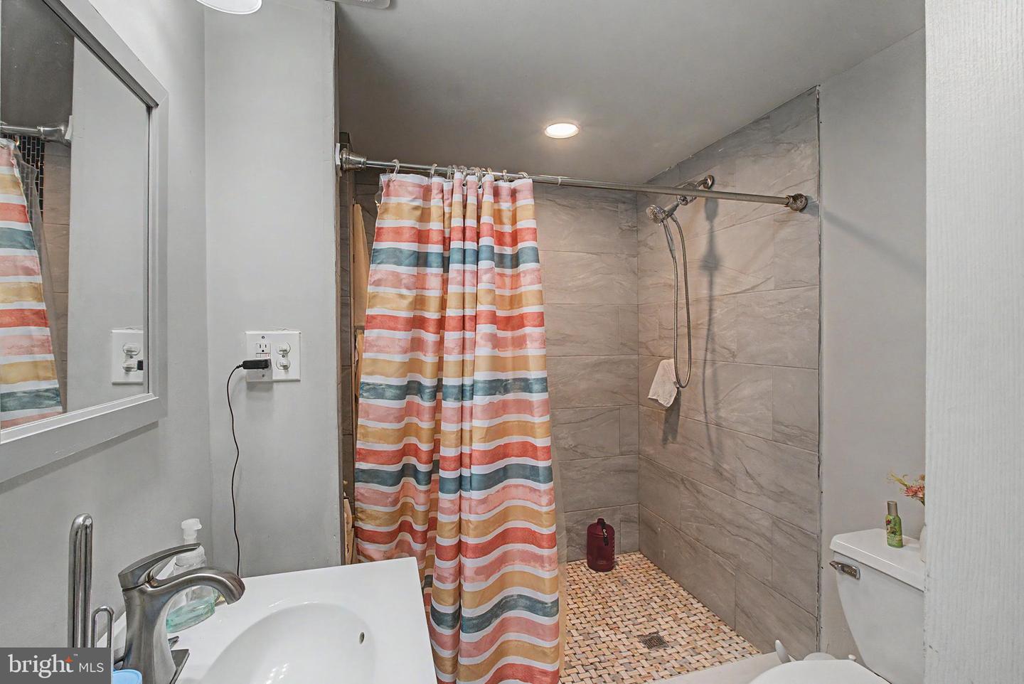 5230 Schuyler St Property Photo 15