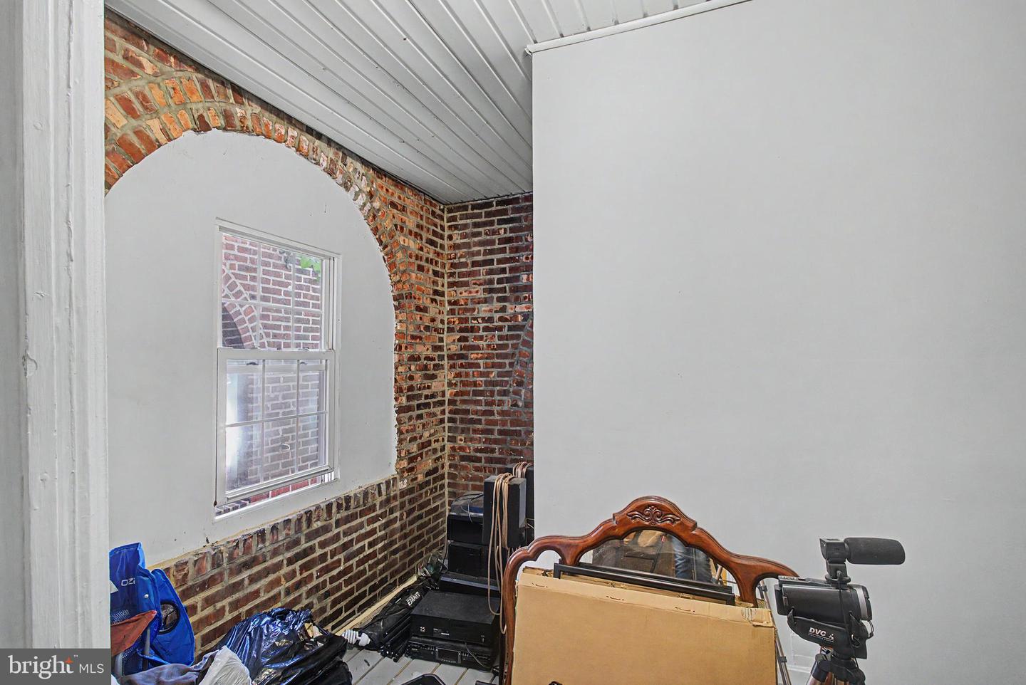 5230 Schuyler St Property Photo 31