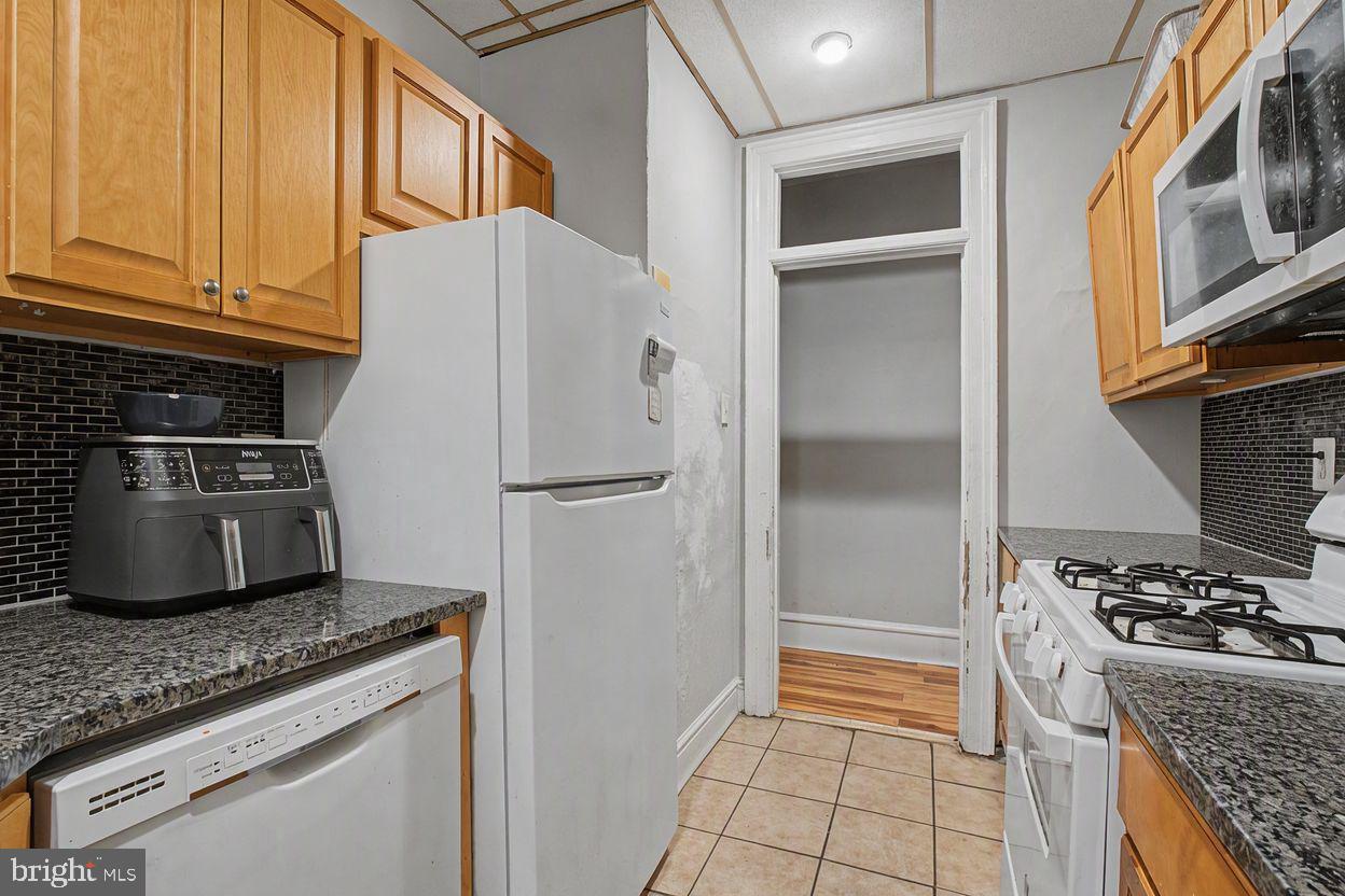 5230 Schuyler St Property Photo 46