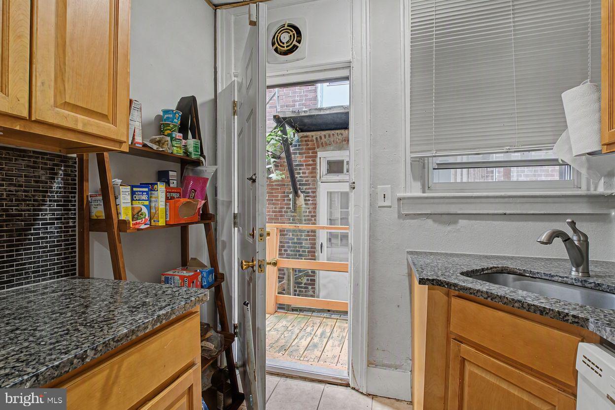 5230 Schuyler St Property Photo 47
