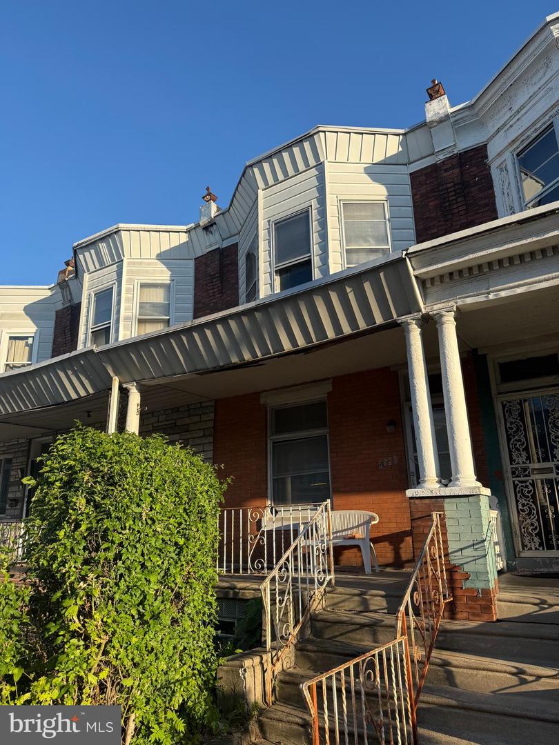 5828 Sansom St Property Photo 1