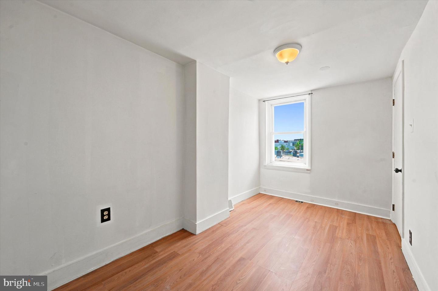 102 E Huntingdon St Property Photo 22