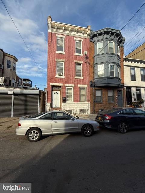 535 Dickinson St Property Photo 1