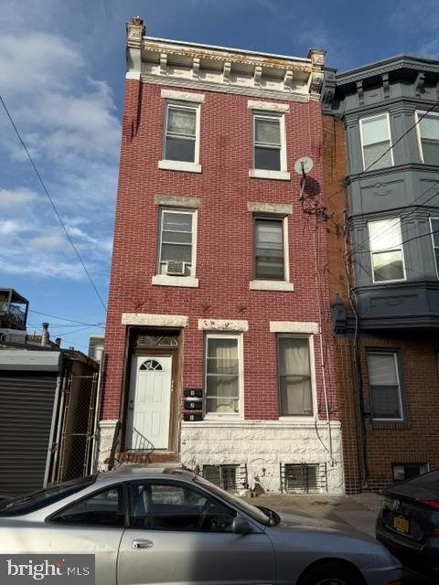 535 Dickinson St Property Photo 2