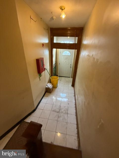 535 Dickinson St Property Photo 9